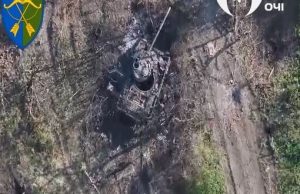 Бійці 23 ОМБр стримують атаку росіян на Донеччині: нищать танки і ворожу піхоту. ВIДЕО Бійці-23-ОМБр-стримують-атаку-росіян-на-Донеччині:-нищать-танки-і-ворожу-піхоту.-ВiДЕО