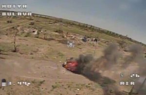 Дрон-камікадзе “Дикі шершні” знищив гольфкар окупантів. ВIДЕО Дрон-камікадзе-“Дикі-шершні”-знищив-гольфкар-окупантів.-ВiДЕО