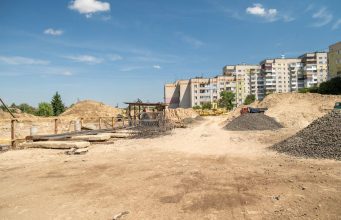 У Нововолинську триває будівництво житла для ВПО та спортивного комплексу на 5-му мікрорайоні У-Нововолинську-триває-будівництво-житла-для-ВПО-та-спортивного-комплексу-на-5-му-мікрорайоні
