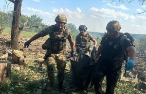 Війська РФ завдали авіаудару по Вовчанській громаді: загинув чоловік. ВІДЕО+ФОТОрепортаж Війська-РФ-завдали-авіаудару-по-Вовчанській-громаді:-загинув-чоловік.-ВІДЕО+ФОТОрепортаж