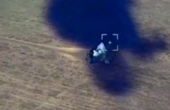 Знищення російських операторів БпЛА ZALA разом з машиною управління ворога. ВIДЕО Знищення-російських-операторів-БпЛА-zala-разом-з-машиною-управління-ворога.-ВiДЕО