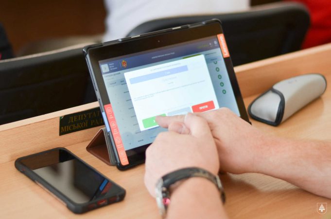 33 сесія Нововолинської міської ради: ухвалено понад 40 рішень 33-сесія-Нововолинської-міської-ради:-ухвалено-понад-40-рішень