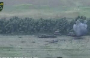 Воїни 205-го батальйону ТрО знищили колону військової техніки російських окупантів. ВIДЕО Воїни-205-го-батальйону-ТрО-знищили-колону-військової-техніки-російських-окупантів.-ВiДЕО