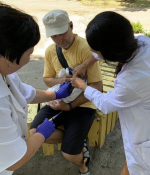 30-домашніх-улюбленців-провакцинували-від-сказу-у-Благодатному