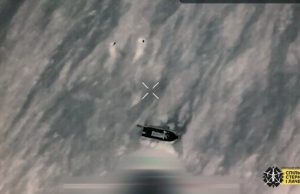 Оператори дронів атакували російський катер на ТОТ Херсонщини. ВIДЕО Оператори-дронів-атакували-російський-катер-на-ТОТ-Херсонщини.-ВiДЕО