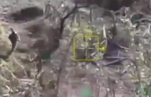 Пряме влучання у російського окупанта на Торецькому напрямку. ВIДЕО Пряме-влучання-у-російського-окупанта-на-Торецькому-напрямку.-ВiДЕО