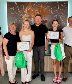 Міський-голова-привітав-випускників,-які-склали-НМТ-на-максимальний-бал