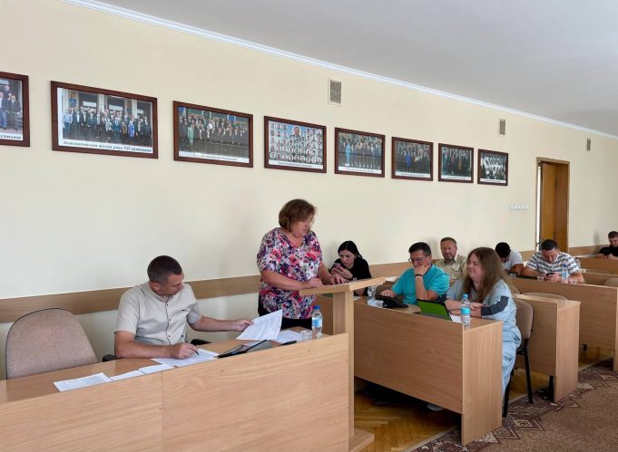 Підготовка до чергової сесії міської ради: обранці громади працювали на дні депутата Підготовка-до-чергової-сесії-міської-ради:-обранці-громади-працювали-на-дні-депутата