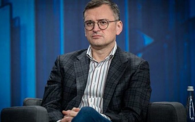Кулеба прибув до Китаю: Маємо уникнути конкуренції мирних планів. ВIДЕО Кулеба-прибув-до-Китаю:-Маємо-уникнути-конкуренції-мирних-планів.-ВiДЕО
