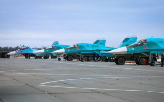 Наслідки атаки дронів на аеродром Морозовськ у Ростовській області. СУПУТНИКОВІ ФОТО Наслідки-атаки-дронів-на-аеродром-Морозовськ-у-Ростовській-області.-СУПУТНИКОВІ-ФОТО