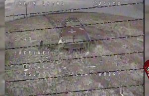 Українські захисники відбили ворожий штурм та знищили дві БМП окупантів. ВIДЕО Українські-захисники-відбили-ворожий-штурм-та-знищили-дві-БМП-окупантів.-ВiДЕО