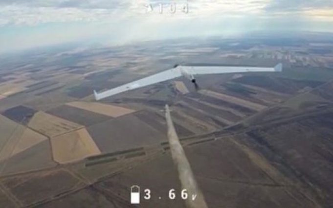 Спецпризначенці ССО дроном з палицею намагалися збити ворожий безпілотник. ВIДЕО Спецпризначенці-ССО-дроном-з-палицею-намагалися-збити-ворожий-безпілотник.-ВiДЕО