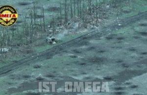 Українські захисники успішно штурмують позиції ворога у лісосмузі. ВIДЕО Українські-захисники-успішно-штурмують-позиції-ворога-у-лісосмузі.-ВiДЕО