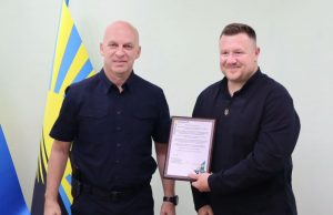 Міський голова підписав Меморандум між Нововолинською громадою та Донецькою ОВА Міський-голова-підписав-Меморандум-між-Нововолинською-громадою-та-Донецькою-ОВА