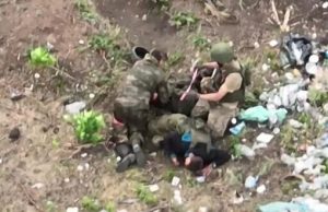 Воїни 30 ОМБр нищать групу піхоти противника, яка збилася у купку. ВIДЕО Воїни-30-ОМБр-нищать-групу-піхоти-противника,-яка-збилася-у-купку.-ВiДЕО