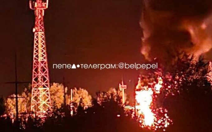 У РФ заявили про масовану атаку дронів: нібито збили 39 українських безпілотників. ВIДЕО У-РФ-заявили-про-масовану-атаку-дронів:-нібито-збили-39-українських-безпілотників.-ВiДЕО