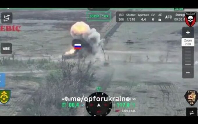 Сили оборони відбили танковий штурм на Курахівському напрямку. ВIДЕО Сили-оборони-відбили-танковий-штурм-на-Курахівському-напрямку.-ВiДЕО