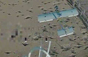 FPV-дрон атакує у повітрі російський БПЛА “Молния”. ВIДЕО fpv-дрон-атакує-у-повітрі-російський-БПЛА-“Молния”.-ВiДЕО