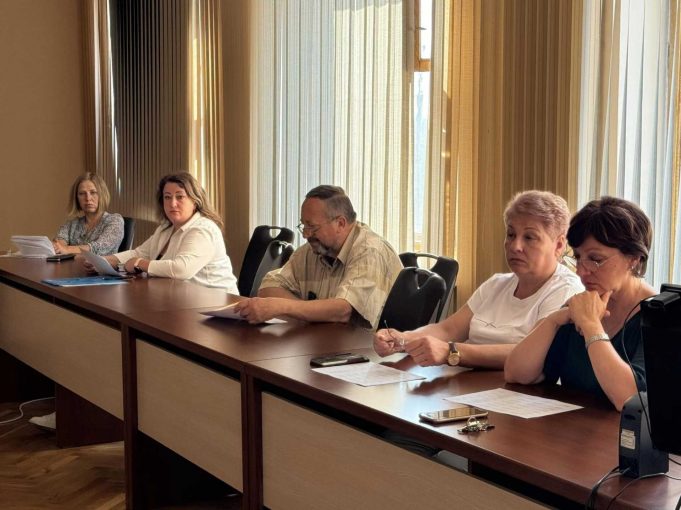 Догляд та матеріальна допомога: у виконавчому комітеті провели дві комісії Догляд-та-матеріальна-допомога:-у-виконавчому-комітеті-провели-дві-комісії