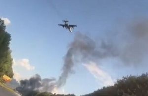 Росіянин спостерігає за “СВО” на Курщині: “Тут п#зда нах#й – самолеты над головой летают, тачка... Росіянин-спостерігає-за-“СВО”-на-Курщині:-“Тут-п#зда-нах#й-–-самолеты-над-головой-летают,-тачка.