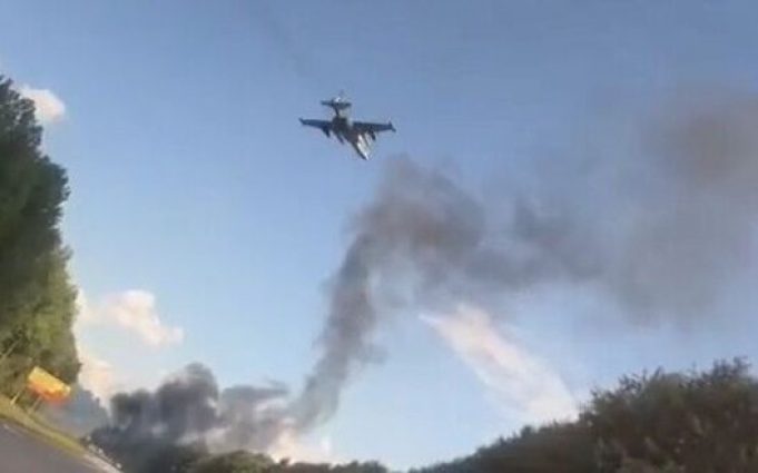 Росіянин спостерігає за “СВО” на Курщині: “Тут п#зда нах#й – самолеты над головой летают, тачка... Росіянин-спостерігає-за-“СВО”-на-Курщині:-“Тут-п#зда-нах#й-–-самолеты-над-головой-летают,-тачка.