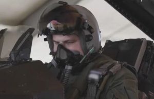 У НАТО показали тренування українських пілотів на F-16 у Данії. ВIДЕО У-НАТО-показали-тренування-українських-пілотів-на-f-16-у-Данії.-ВiДЕО