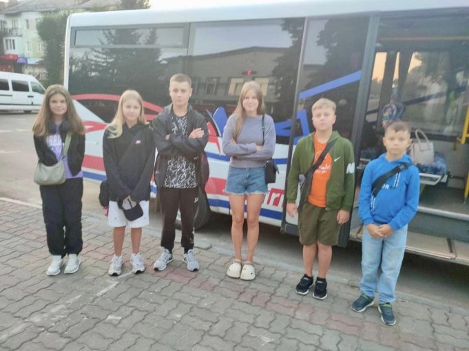 Діти з Нововолинської громади поїхали на відпочинок у литовський спортивний табір Діти-з-Нововолинської-громади-поїхали-на-відпочинок-у-литовський-спортивний-табір