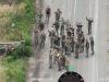 Понад 50 російських прикордонників здаються у полон на КПП “Суджа”. Повне ВIДЕО Понад-50-російських-прикордонників-здаються-у-полон-на-КПП-“Суджа”.-Повне-ВiДЕО