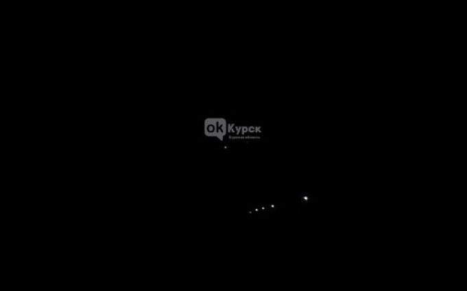 Вночі в Курську гриміли вибухи: “Это ракеты в нашу сторону. #бать! Все в подвал, уходим!”.... Вночі-в-Курську-гриміли-вибухи:-“Это-ракеты-в-нашу-сторону-#бать!-Все-в-подвал,-уходим!”.