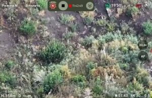 Російський військовослужбовець пустив собі кулю в лоба на полі бою. ВIДЕО Російський-військовослужбовець-пустив-собі-кулю-в-лоба-на-полі-бою.-ВiДЕО