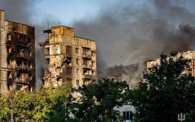 Бої йдуть у міській забудові біля Торецька, у місті діють ДРГ, – пресофіцер 32 ОМБр... Бої-йдуть-у-міській-забудові-біля-Торецька,-у-місті-діють-ДРГ,-–-пресофіцер-32-ОМБр.
