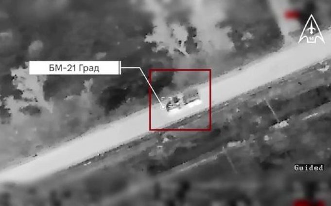 Українські захисники знищили ворожу систему БМ-21 “Град”. ВIДЕО Українські-захисники-знищили-ворожу-систему-БМ-21-“Град”.-ВiДЕО