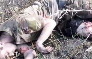 Окупант із відірваними кінцівками конає на українській землі. ВIДЕО 18+ Окупант-із-відірваними-кінцівками-конає-на-українській-землі.-ВiДЕО-18+