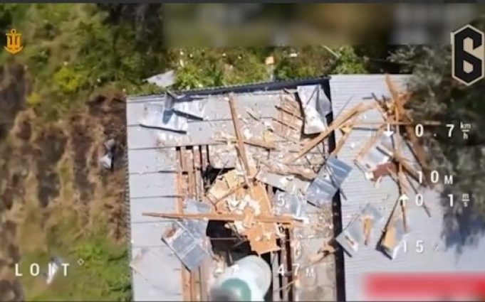 На Кінбурнській косі знищено склад боєприпасів ворога, – ВМС. ВIДЕО На-Кінбурнській-косі-знищено-склад-боєприпасів-ворога,-–-ВМС.-ВiДЕО
