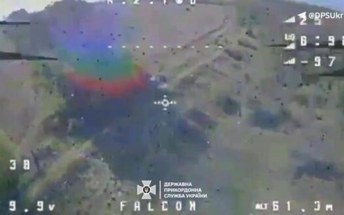Сили оборони ліквідували одного та поранили двох окупантів на Вовчанському напрямку. ВIДЕО Сили-оборони-ліквідували-одного-та-поранили-двох-окупантів-на-Вовчанському-напрямку.-ВiДЕО