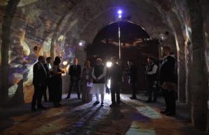 Зеленський та Моді вшанували пам’ять дітей, які загинули внаслідок агресії РФ. ВIДЕО Зеленський-та-Моді-вшанували-пам’ять-дітей,-які-загинули-внаслідок-агресії-РФ.-ВiДЕО