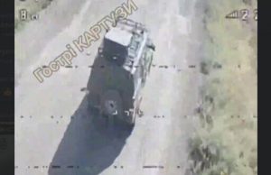 Знищення дронами логістичного транспорту окупантів на Харківщині. ВIДЕО Знищення-дронами-логістичного-транспорту-окупантів-на-Харківщині.-ВiДЕО