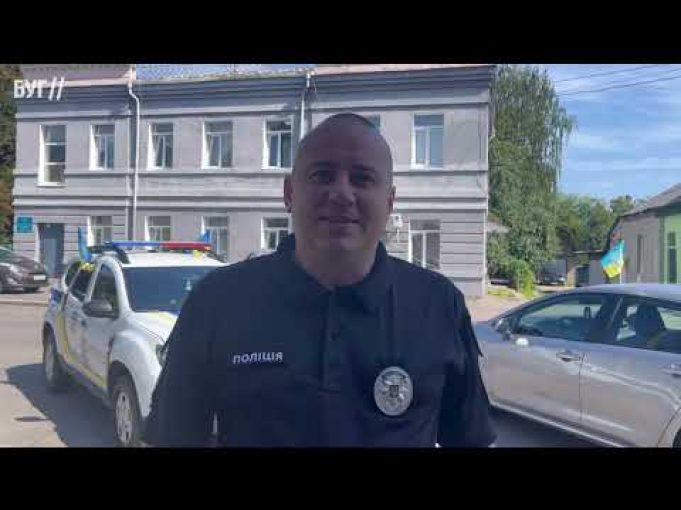 До Дня прапора України прикрасили поліцейські авто у Володимирі, Нововолинську та Іваничах (ВІДЕО) До Дня прапора України прикрасили поліцейські авто у Володимирі, Нововолинську та Іваничах (ВІДЕО)