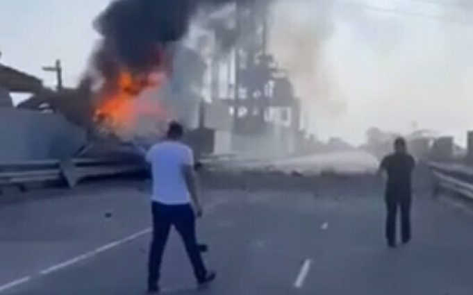 РФ атакувала Київську ГЕС, – ЗМІ. ВIДЕО РФ-атакувала-Київську-ГЕС,-–-ЗМІ.-ВiДЕО