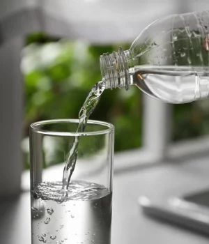 Як-зберігати-воду-в-спеку-під-час-перебоїв-з-електро-та-водопостачанням