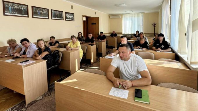 Відбулося засідання комісії з питань ТЕБ та НС Відбулося-засідання-комісії-з-питань-ТЕБ-та-НС
