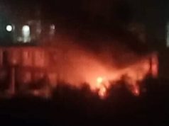 У Бєлгороді пролунали вибухи, у кількох місцях розпочалися пожежі. ВIДЕО У-Бєлгороді-пролунали-вибухи,-у-кількох-місцях-розпочалися-пожежі.-ВiДЕО