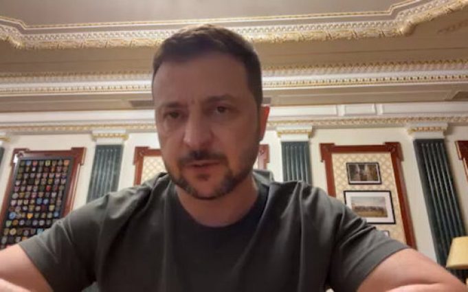 В Полтаві 51 загиблий та 271 поранений. Рятувальні роботи зараз іще тривають – розбирають завали,... В-Полтаві-51-загиблий-та-271-поранений-Рятувальні-роботи-зараз-іще-тривають-–-розбирають-завали,.