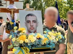 Нововолинська громада попрощалася із Захисником України Миколою Селещуком Нововолинська-громада-попрощалася-із-Захисником-України-Миколою-Селещуком