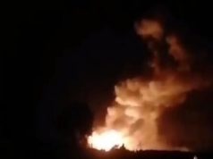 У Росії палає склад боєприпасів у Воронезькій області після атаки безпілотників. ВIДЕО У-Росії-палає-склад-боєприпасів-у-Воронезькій-області-після-атаки-безпілотників.-ВiДЕО