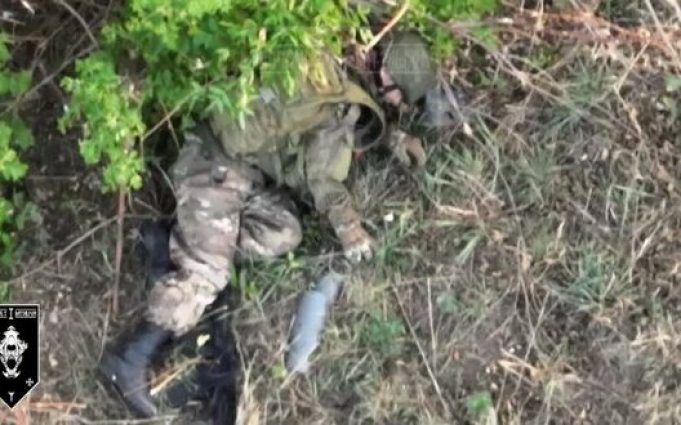 Понад 10 російських загарбників ліквідували штурмовики 92 бригади. ВIДЕО Понад-10-російських-загарбників-ліквідували-штурмовики-92-бригади.-ВiДЕО