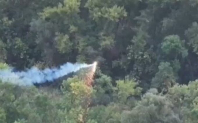 Дрон-“дракон” палить позиції окупантів на лівобережжі Херсонщини. ВIДЕО Дрон-“дракон”-палить-позиції-окупантів-на-лівобережжі-Херсонщини.-ВiДЕО