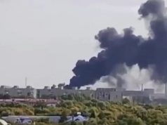 У російському Омську горить завод, на якому виробляють танки Т-80БВМ та РСЗВ “Сонцепьок”. ВIДЕО У-російському-Омську-горить-завод,-на-якому-виробляють-танки-Т-80БВМ-та-РСЗВ-“Сонцепьок”.-ВiДЕО