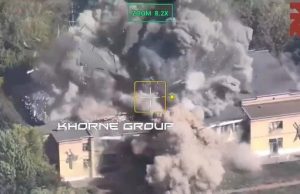 Керована авіабомба знищила будівлю з російськими військовими у Курській області. ВIДЕО Керована-авіабомба-знищила-будівлю-з-російськими-військовими-у-Курській-області.-ВiДЕО