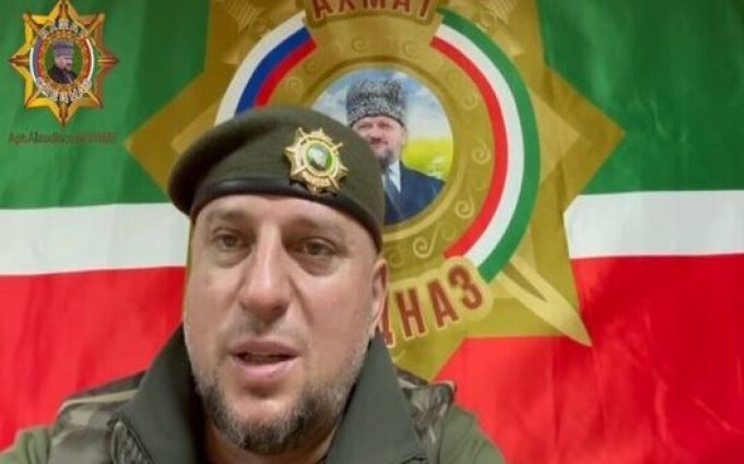 Командир спецназу “Ахмат” Алаудінов про кадирівців у полоні ЗСУ: “Залиште їх собі, вони нам не... Командир-спецназу-“Ахмат”-Алаудінов-про-кадирівців-у-полоні-ЗСУ:-“Залиште-їх-собі,-вони-нам-не.